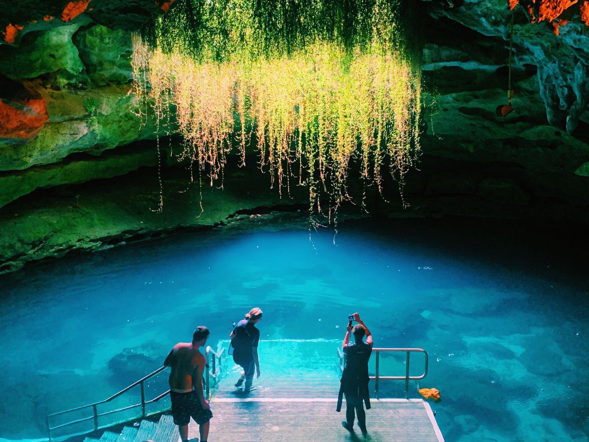 Devil's Den Diving, A Prehistoric Adventure! - REESE H.